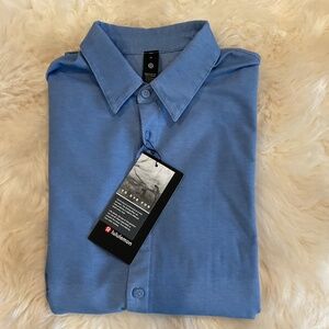 Lululemon Men’s Size Medium NWT Blue Button Down Shirt